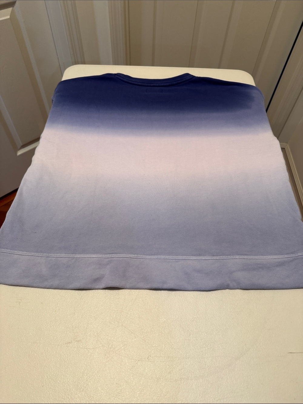 Vineyard Vines Navy Light Blue Ombre Crewneck Sweatshirt Beach Sporty Casual XL - Picture 10 of 11